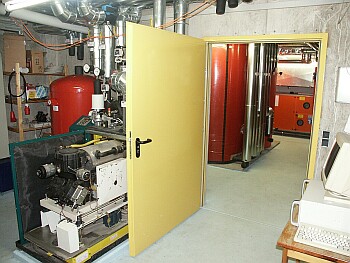 Der Haustechnikraum mit BHKW